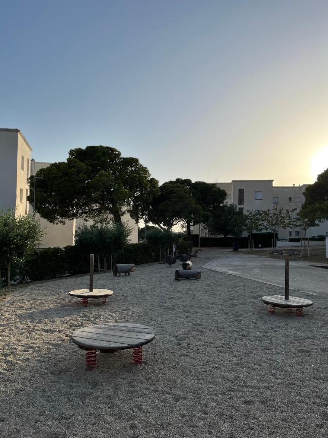 Apartament Calma Marina Roses Zewnętrze zdjęcie