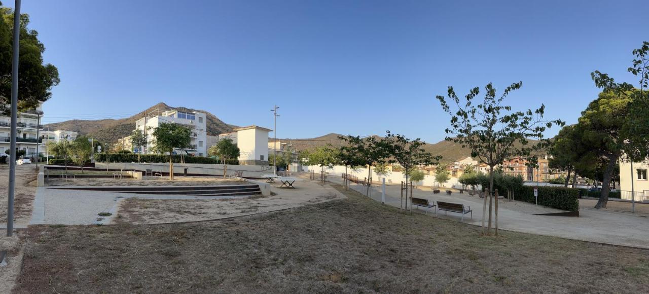 Apartament Calma Marina Roses Zewnętrze zdjęcie