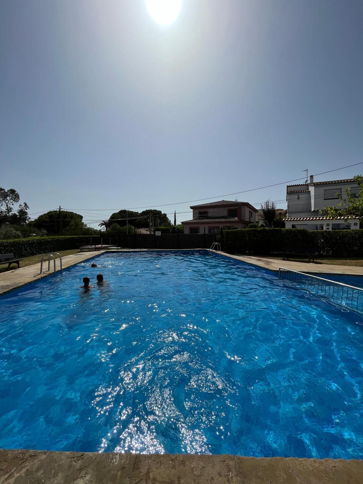 Apartament Calma Marina Roses Zewnętrze zdjęcie